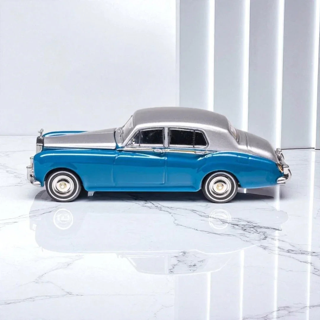 GFCC 1:64 Scale 1965 Rolls-Royce Silver Cloud III Blue and Silver Diecast Car Model - Jaiman Toys