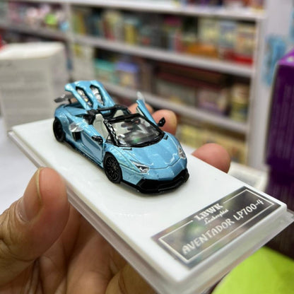 RM 1:64 Lamborghini Aventador LP700-4 – Light Blue Diecast Model Car