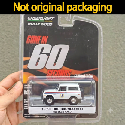 GreenLight 1:64 1971 Jeep DJ-5 USPS Postal Delivery Vehicle – Gone in 60 Seconds Diecast Model