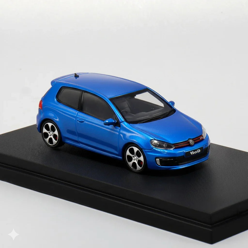 Maxwell 1:64 Golf GTI MK6 Coupe Blue Diecast Car Model