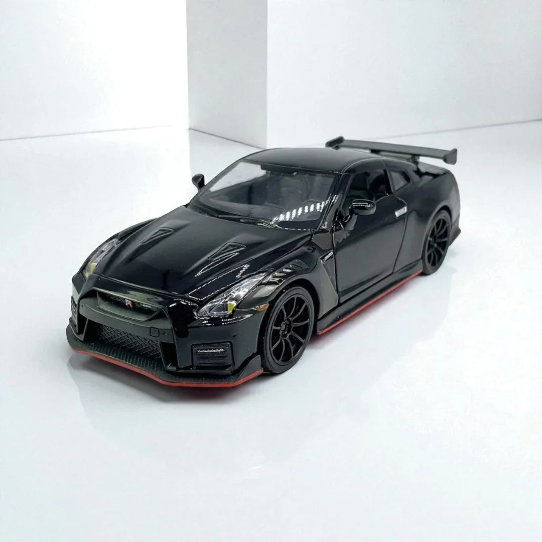 RMZ Hobby 1:32 Nissan GT-R Nismo R35 Die-Cast Model Car – Black with Openable Doors, Light & Sound (664981) - Jaiman Toys