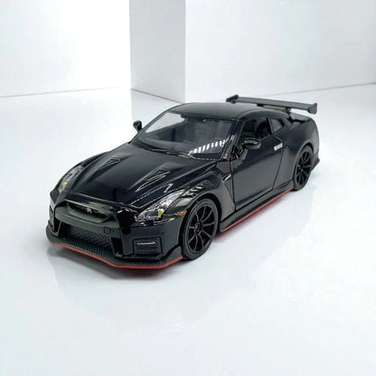 RMZ Hobby 1:32 Nissan GT-R Nismo R35 Die-Cast Model Car – Black with Openable Doors, Light & Sound (664981) - Jaiman Toys