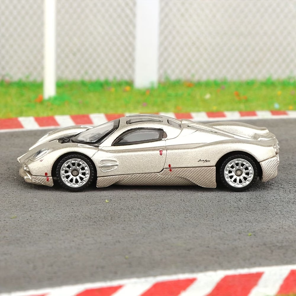 CCA 1:64 Pagani Utopia S24-01 Die-Cast Model Car – Silver Premium Alloy Hypercar Miniature | Detailed Collectible