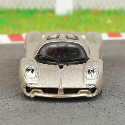 CCA 1:64 Pagani Utopia S24-01 Die-Cast Model Car – Silver Premium Alloy Hypercar Miniature | Detailed Collectible