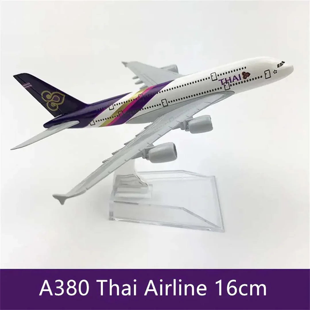 Collectible 1:400 Scale Aircraft Model Airplane – Thai Airways Airbus A380 (16 cm) - Jaiman Toys