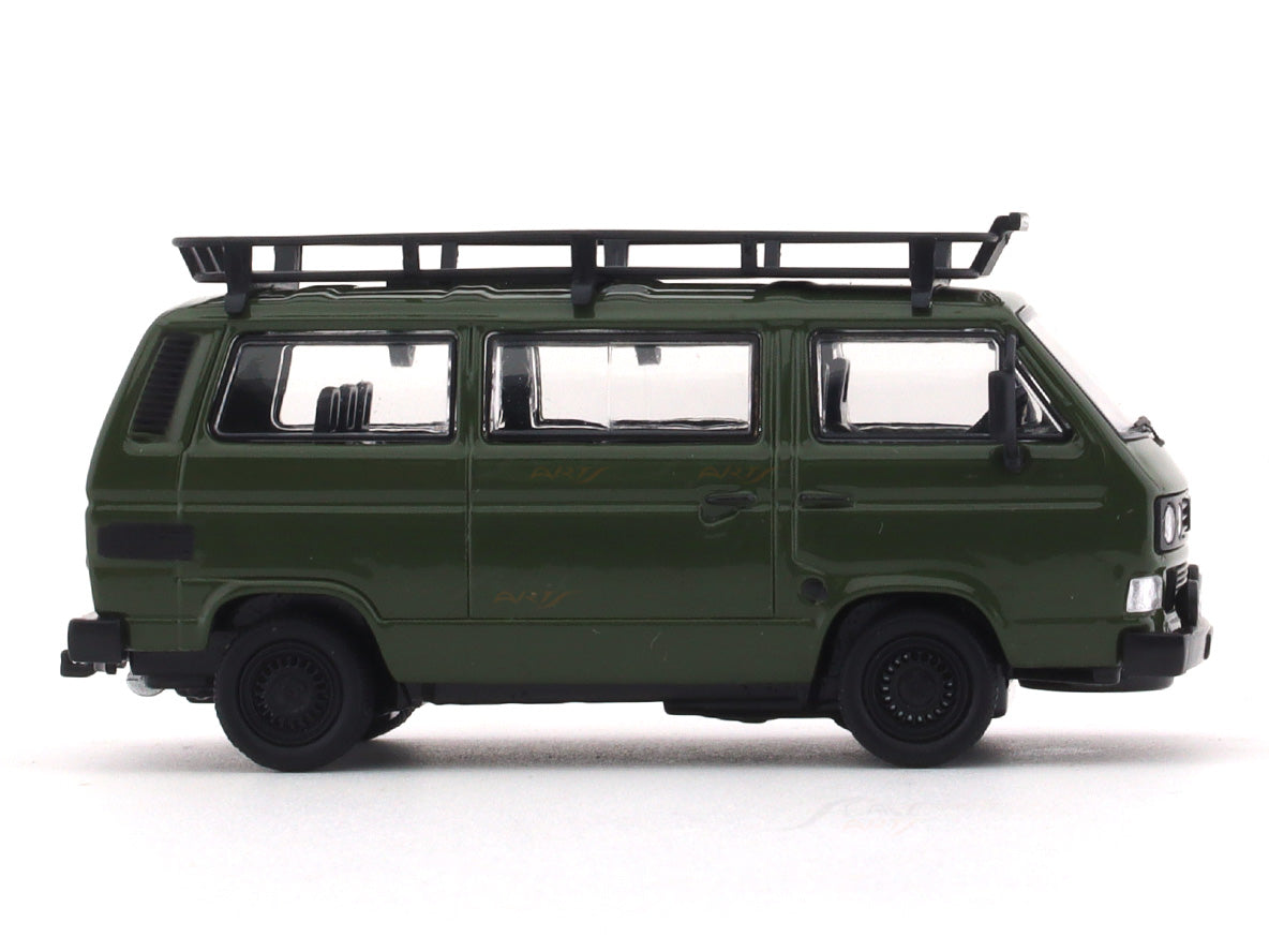Master Volkswagen T3 Van – Green | 1:64 Diecast Model