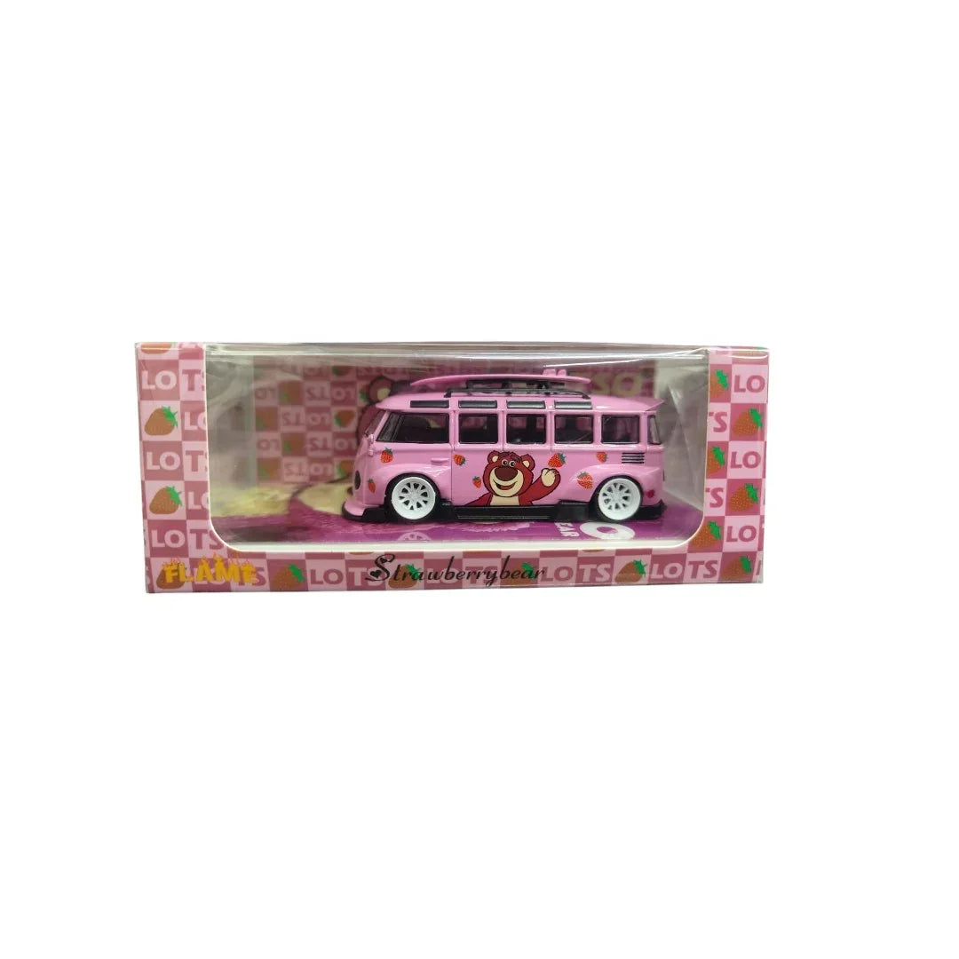 Flame 1/64 フォルクスワーゲン T1 バス ピンクパンサー 1:64 Volkswagen Bus T1 Strawberry Bear/Astro Boy Simulation Alloy