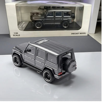 LMF 1:64 Mercedes-Benz G63 Grey Diecast Car Model