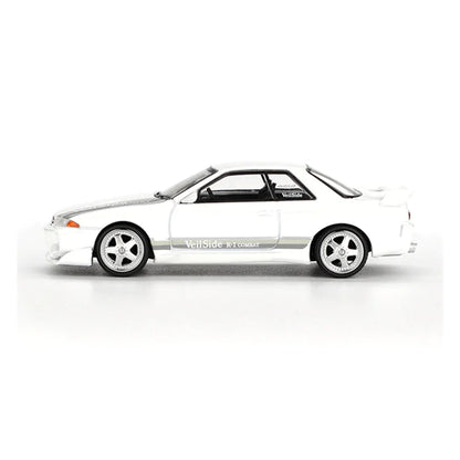 Mini GT 1:64 Nissan Skyline GT-R R32 VeilSide Combat C-I White RHD – Diecast Model Car