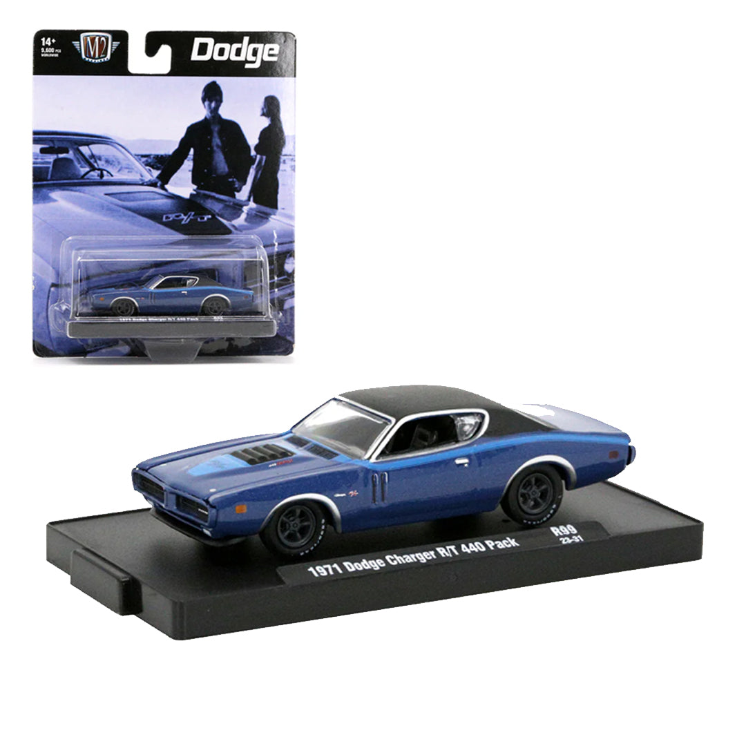 M2 Machines 1971 Dodge Charger R/T 440 Pack 1:64 Die-Cast Scale