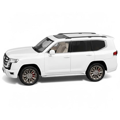 GCD 1:64 Toyota Land Cruiser LC300 – White (RHD) | Premium Diecast SUV Model