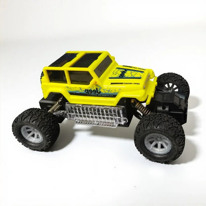Climbing SUV 1:18 Four-Wheel Drive RC Car– Remote Control with Lights & Shock Absorbers