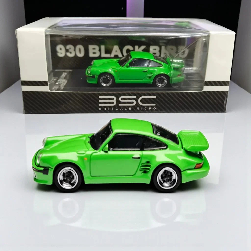 BSC 1:64 930 Black Bird Green Porsche Scale die-cast model car