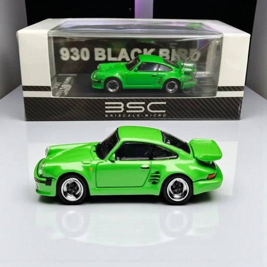 BSC 1:64 930 Black Bird Green Porsche Scale die-cast model car