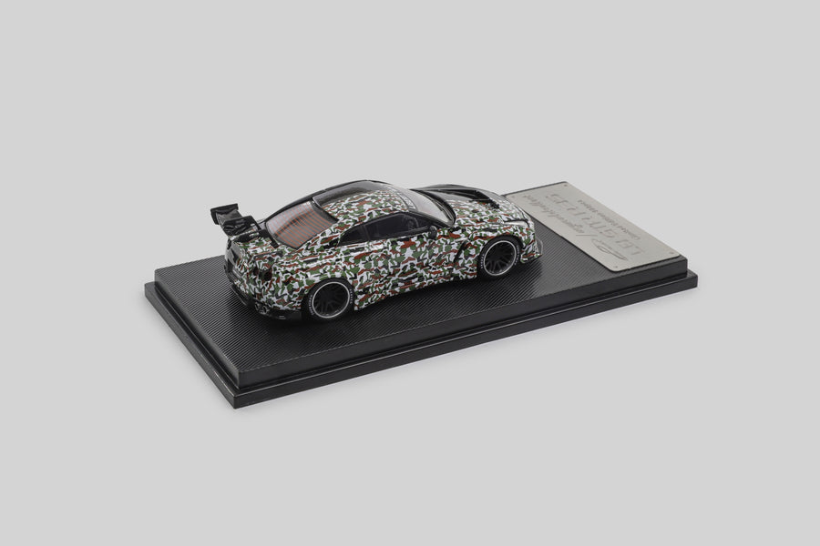 Model Collect 1:64 Nissan GT-R R35 LB Widebody Modified Version