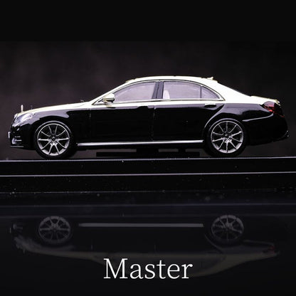 Master 1:64 Mercedes-Benz S-Class S450 (W222) Diecast Model Car – Black & Gold | Display Case