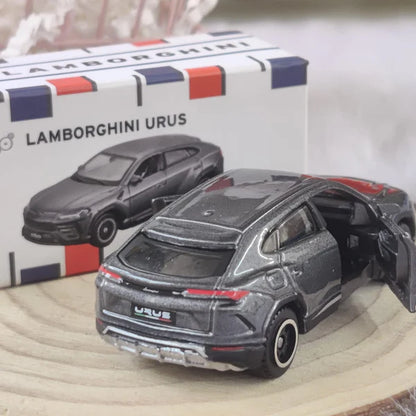 Bburago Lamborghini Urus 1:64 Die-Cast Scale Model Car