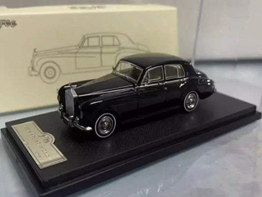 GFCC 1:64 Scale 1965 Rolls-Royce Silver Cloud III Black Diecast Car Model - Jaiman Toys