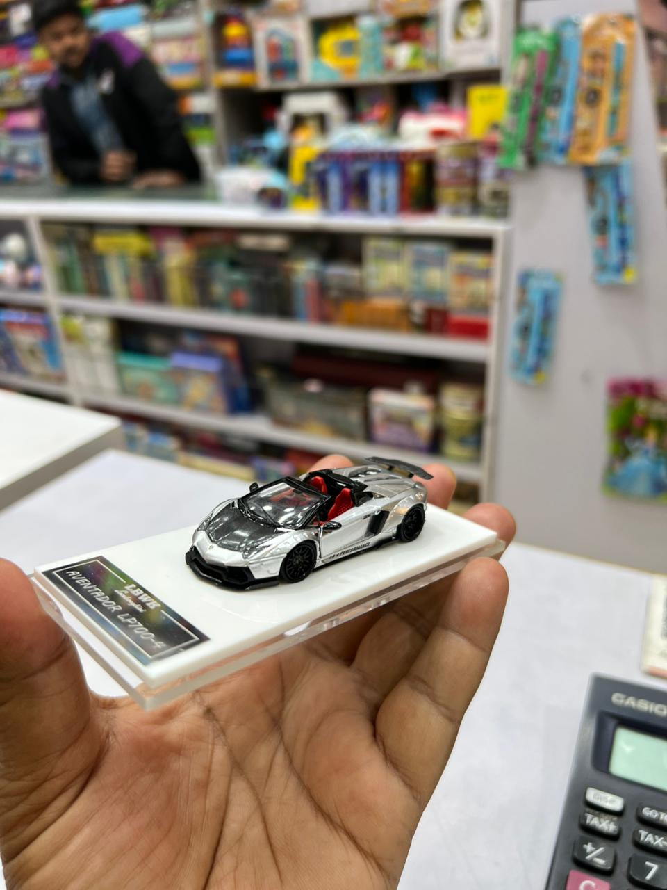 RM Lamborghini Aventador LP700-4 LBWK | 1:64 Diecast Sports Car - 2 Variants