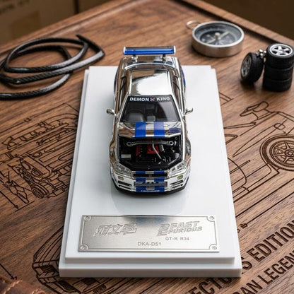 DEMON KING 1:64 Nissan Skyline GT-R34J DKA-054 Chase Car