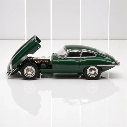 GFCC 1:64 1961 Jaguar E-Type Coupe Green Diecast Car Model