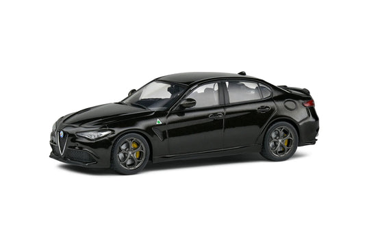 Solido : ALFA ROMEO GIULIA QUADRIFOGLIO BLACK (Scale 1:43)