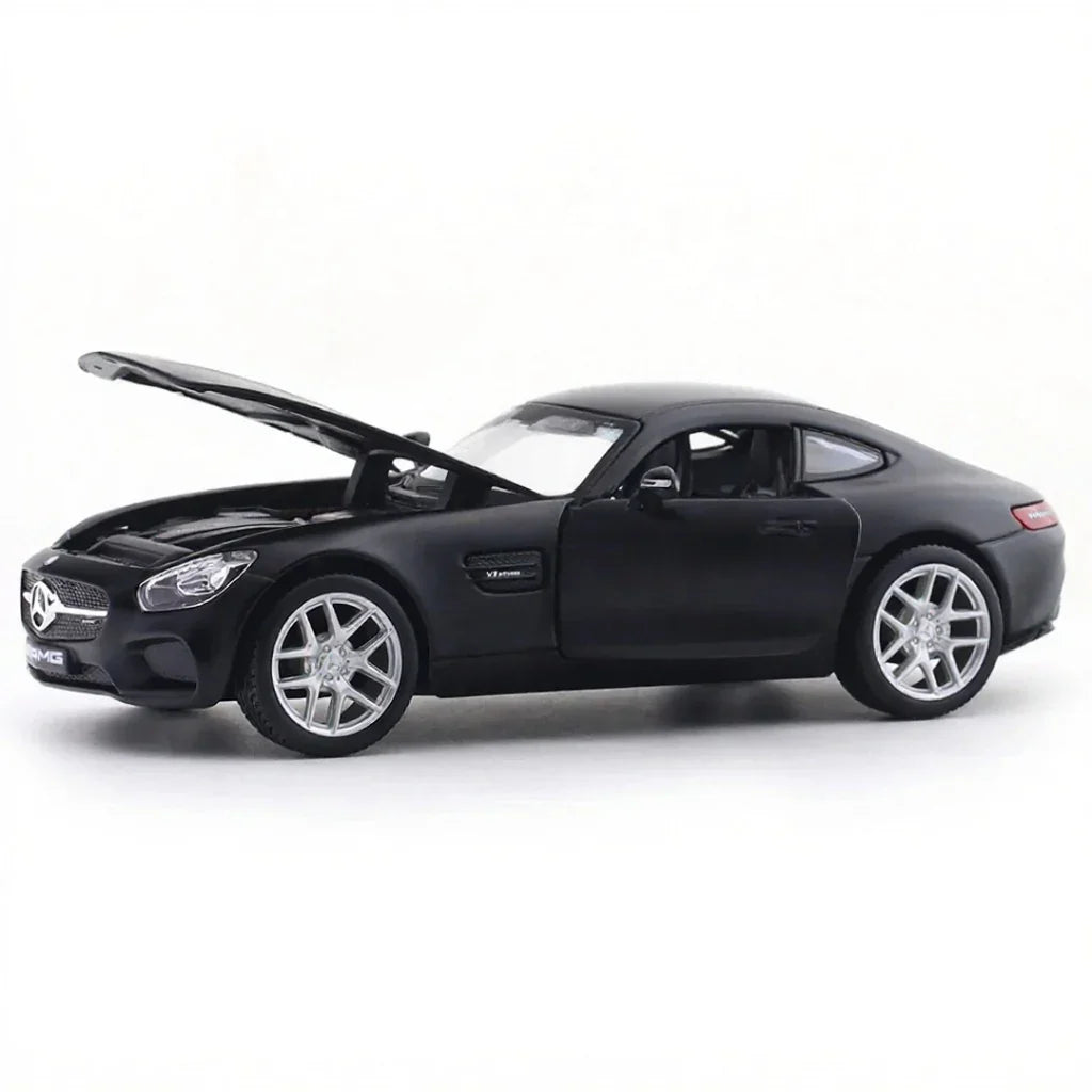 Maisto 1:24 Mercedes-Benz AMG GT Matte Black – Licensed Diecast Model Car with Acrylic Display Case
