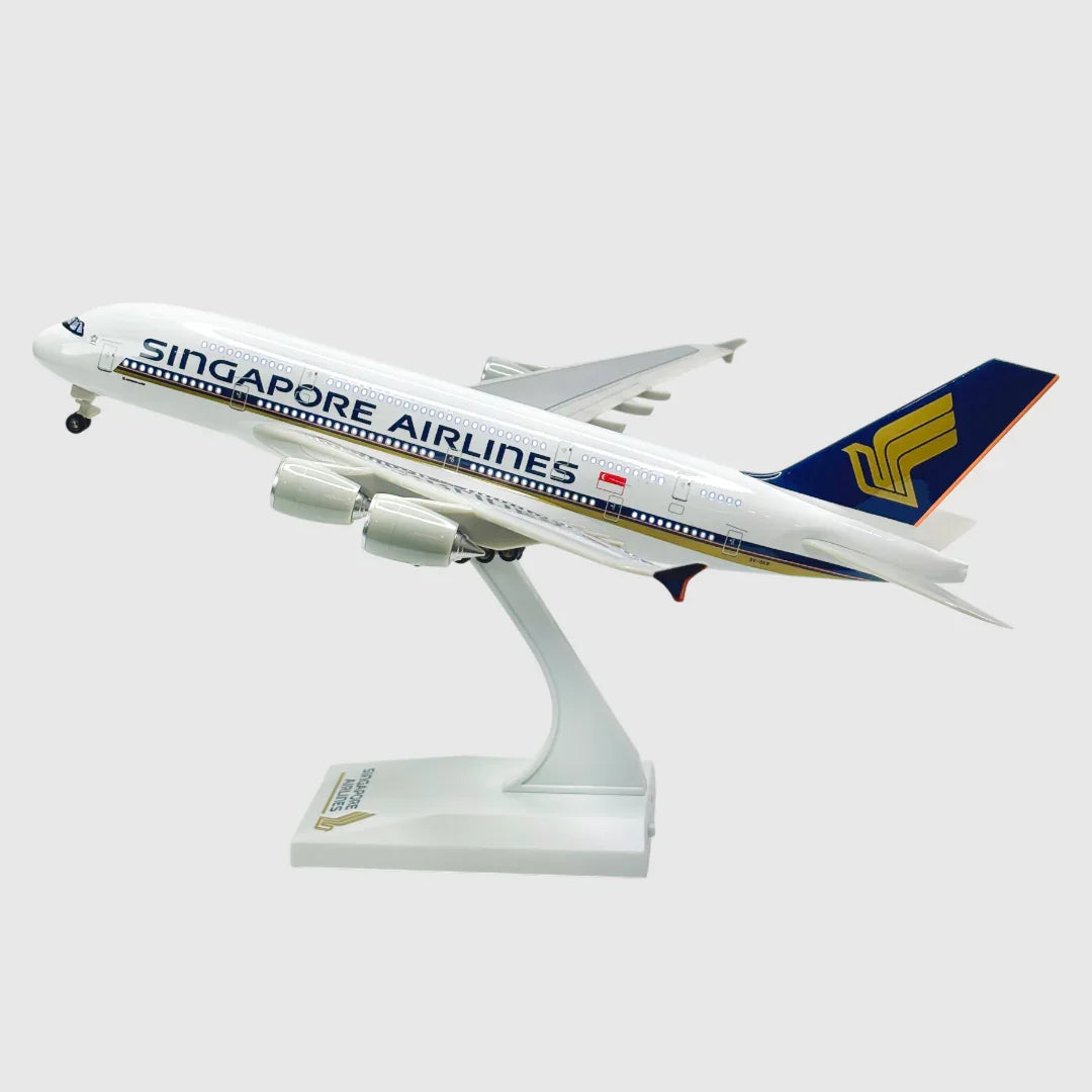 Diecast Collectible 1:250 Scale Model Airplane – Singapore Airways A380 - Jaiman Toys