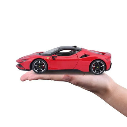 Bburago 1:24 Ferrari SF90 Stradale Diecast Model Car with Acrylic Case – Official Licensed Supercar Collectible