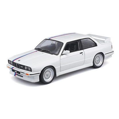 Bburago 1:24 1988 BMW 3 Series M3 (E30) Die-Cast Car – Classic Collector Model