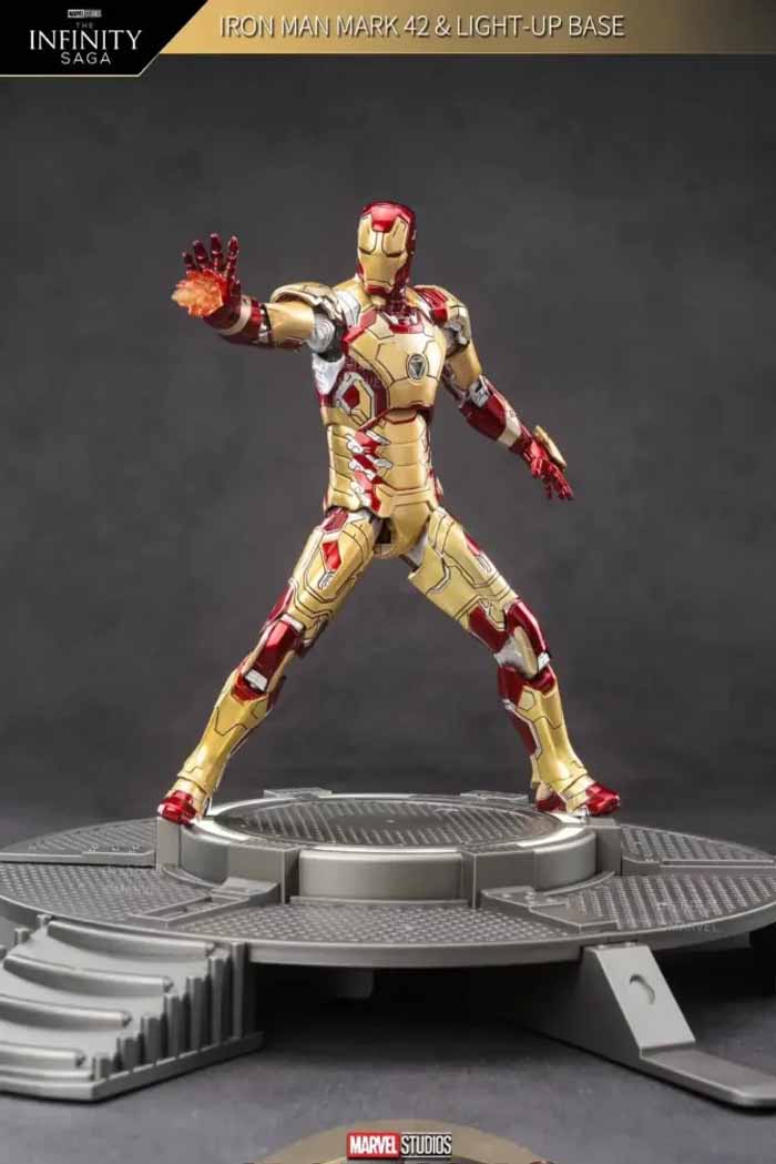 ZD Toys Marvel Studios The Infinity Saga Iron Man Mark 42 Light-Up