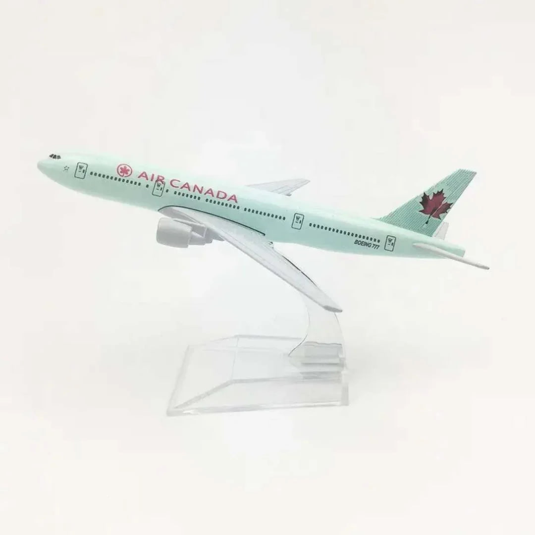 Collectible 1:400 Scale Aircraft Model Airplane – Air Canada B777 (16 cm) - Jaiman Toys