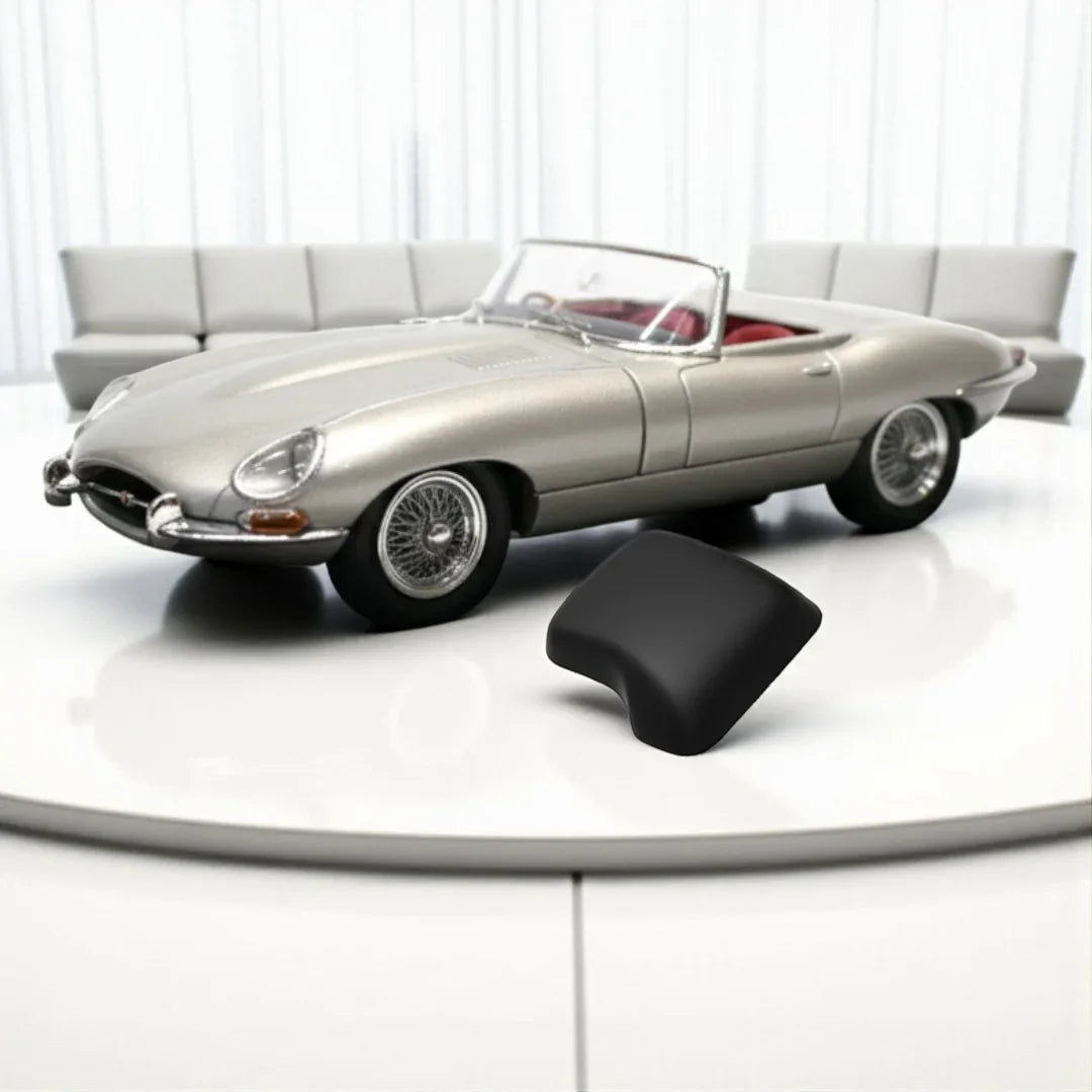 GFCC 1:64 Jaguar E-Type 1961 Roadster  Silver Diecast Car Model