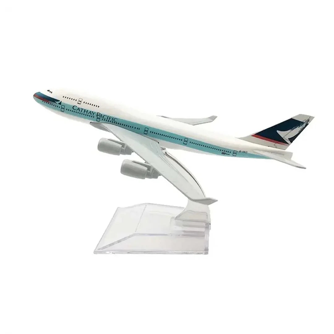 Collectible 1:400 Scale Aircraft Model Aeroplane – Catghay Pacific B747 (16 cm) - Jaiman Toys