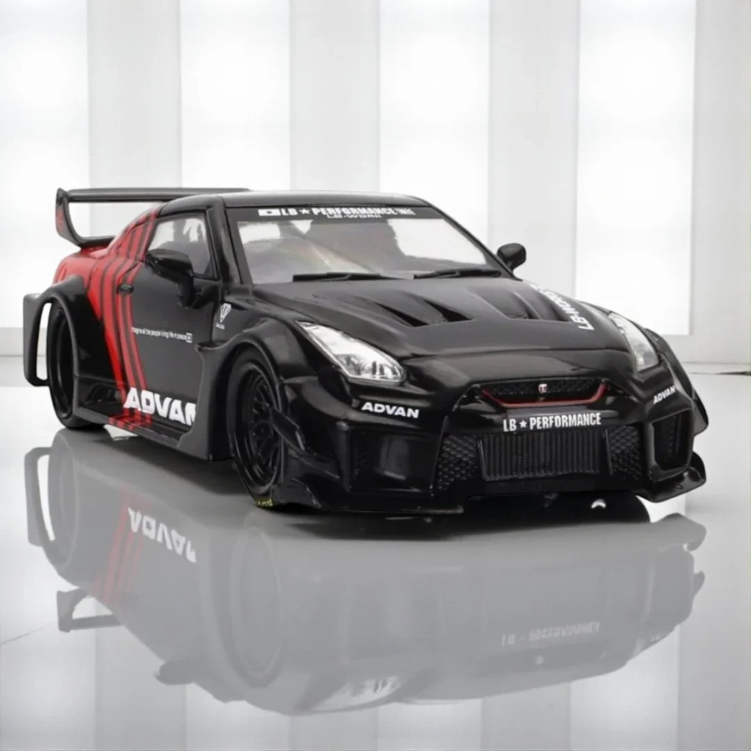 Solido 1:43 Nissan GT-R (R35) LB Works Coupe Advan Diecast Model Car – Collectible (S4311204)