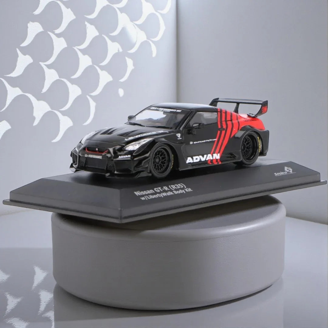 Solido 1:43 Nissan GT-R (R35) LB Works Coupe Advan Diecast Model Car – Collectible (S4311204)
