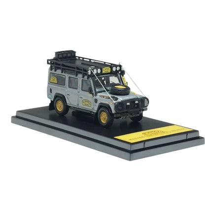 Master 1:64 Land Rover Defender 110 Diecast Model Car | Camel Trophy ; Expedition SUV Collectible with Roof Rack |