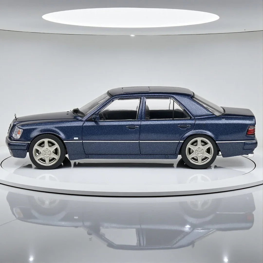 Solido 1:43 Mercedes-Benz W124 E60 AMG – Nautical Blue – Diecast Model Car S4313203| Collector’s Edition Miniature