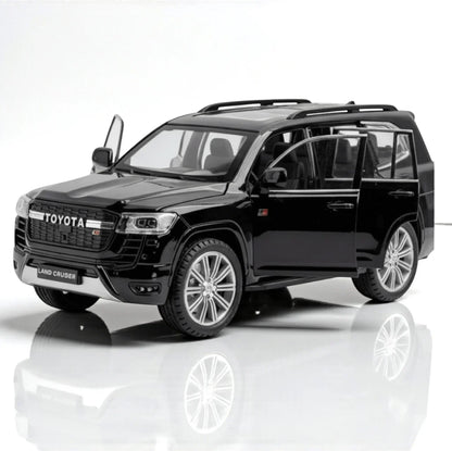 LJX Model 1:24 Toyota Land Cruiser Diecast Car – Pull Back Action, Openable Doors, Metal Body Collectible