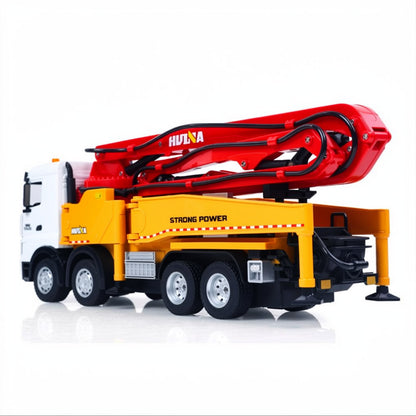 HUINA 1381 1:18 RC Concrete Pump Truck | 11CH 2.4GHz Semi-Alloy 4WD Engineering Vehicle with Water Spray, Lights & Sound