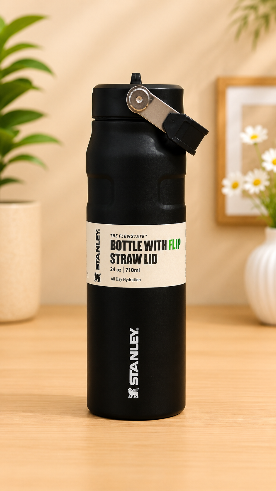 Stanley The FlowState Bottle with Flip Straw Lid 24oz / 710ml Insulated Water Bottle
