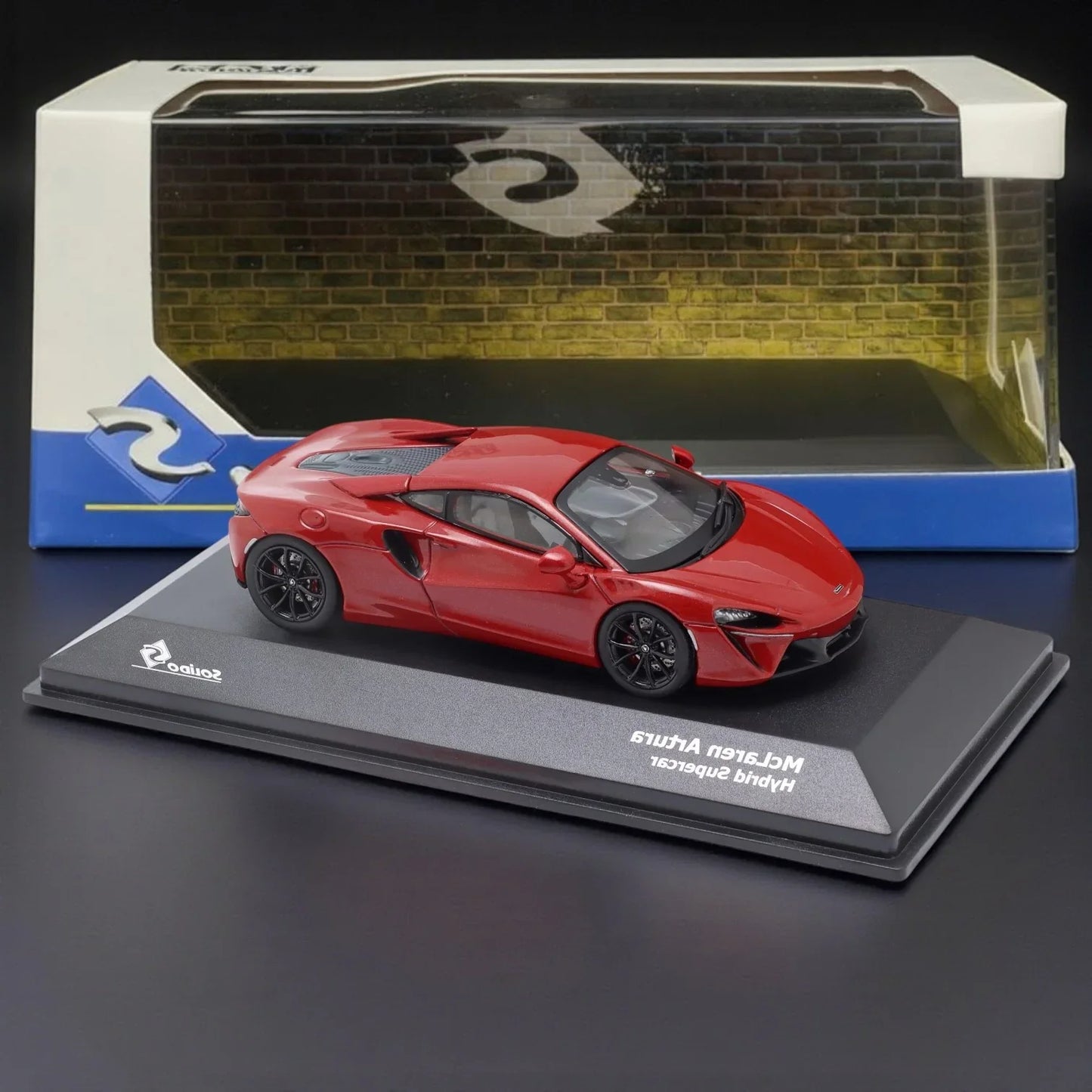 Solido 1:43 McLaren Artura Hybrid Supercar – Red – Diecast Model Car S4313502 | Premium Collectible Scale Model