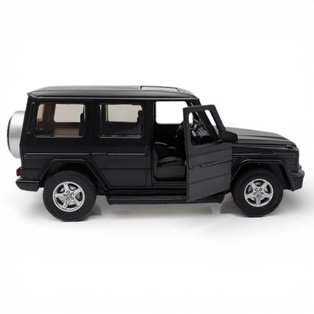 MSZ 1:42 Mercedes-Benz G 350d Die-Cast Model Car – Matt Black | Pull Back, Openable Doors(67356)