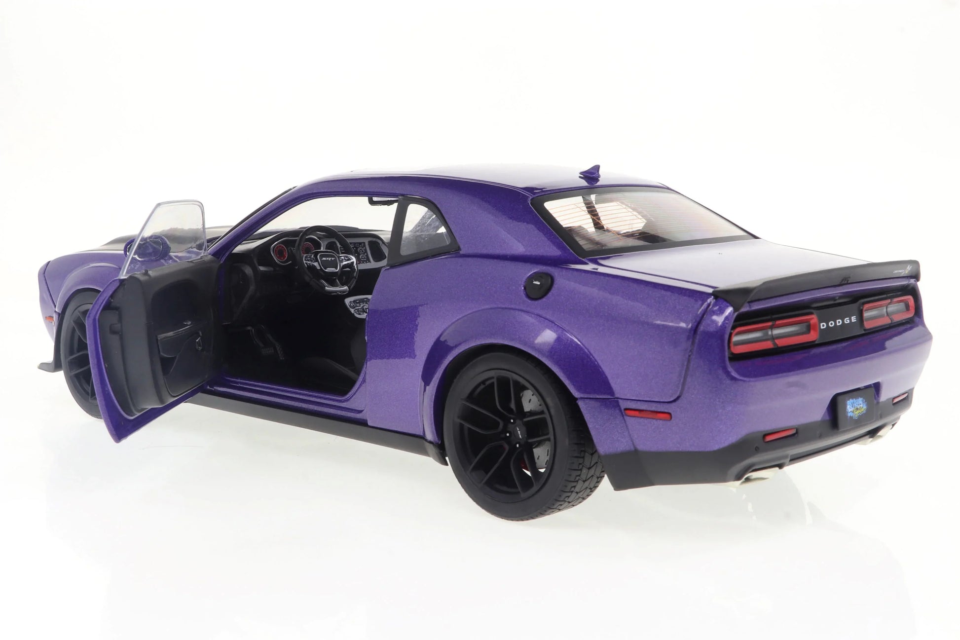 Solido S1805714 1:18 Scale Dodge Challenger SRT Hellcat Widebody - Jaiman Toys