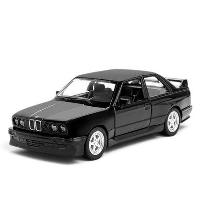 RMZ City BMW M3  1:32 Scale Die-Cast Model Car – Classic Vintage Sports with Opening Doors, Pull-Back Action With 2 Colour Variants