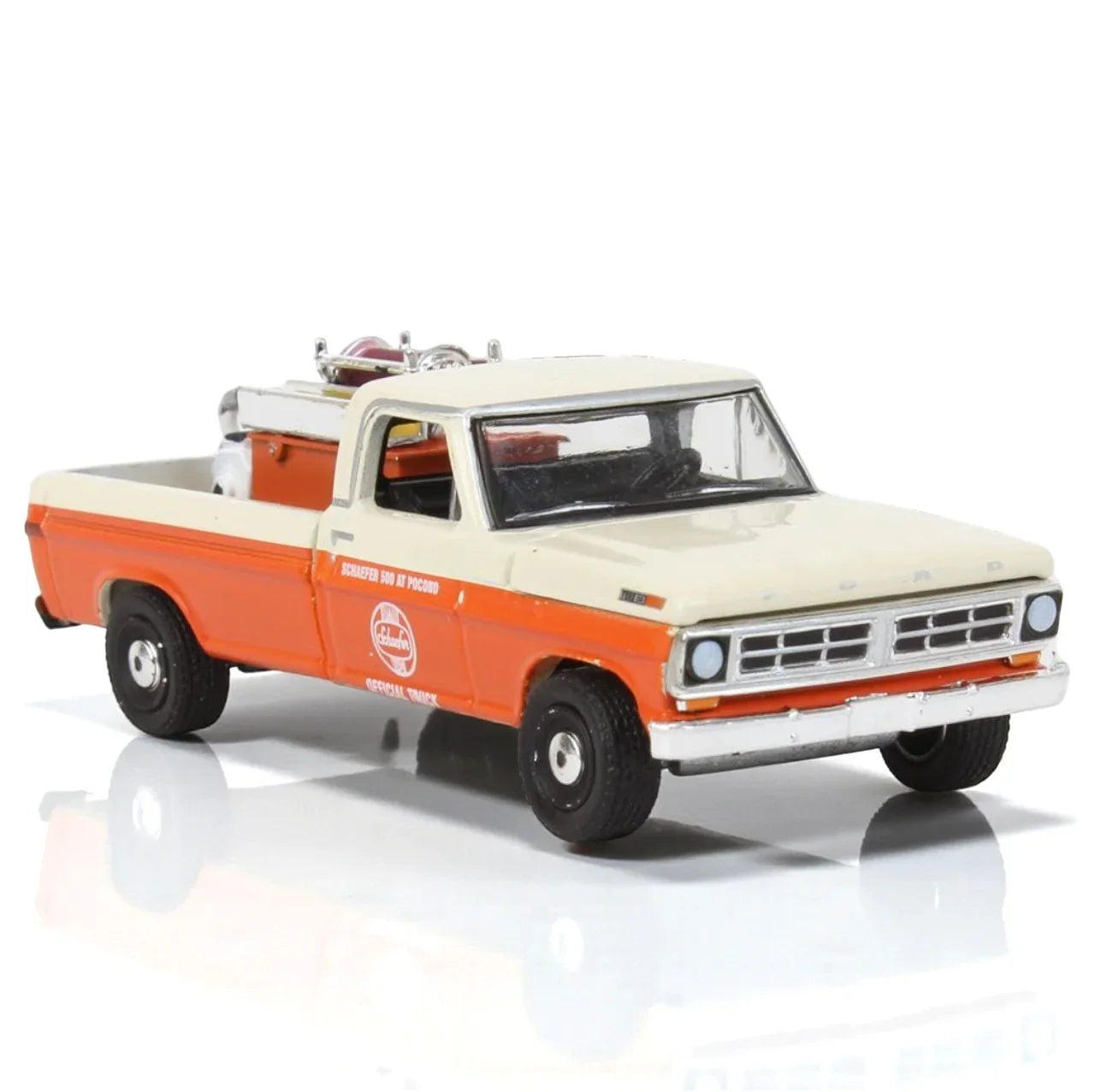 Greenlight Hobby Exclusive 1:64 – 1971 Ford F-250 “Schaefer 500 at Pocono” Official Truck | Die-Cast Collectible Model