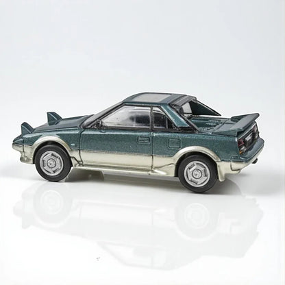 PARA64 1:64  Toyota MR2 MK1 1985 Green / Gold LHD Diecast Car By-Paragon