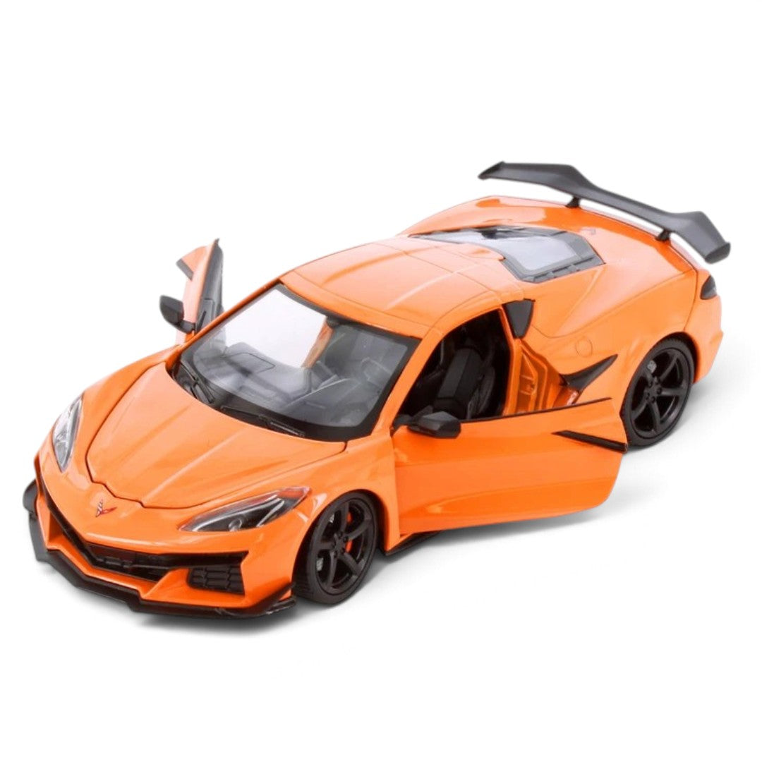 RMZ City Chevrolet Corvette Z06 1:32 Scale Die-Cast Model Car – With 2 Variants Collectible Car with Opening Doors, Pull-Back Action
