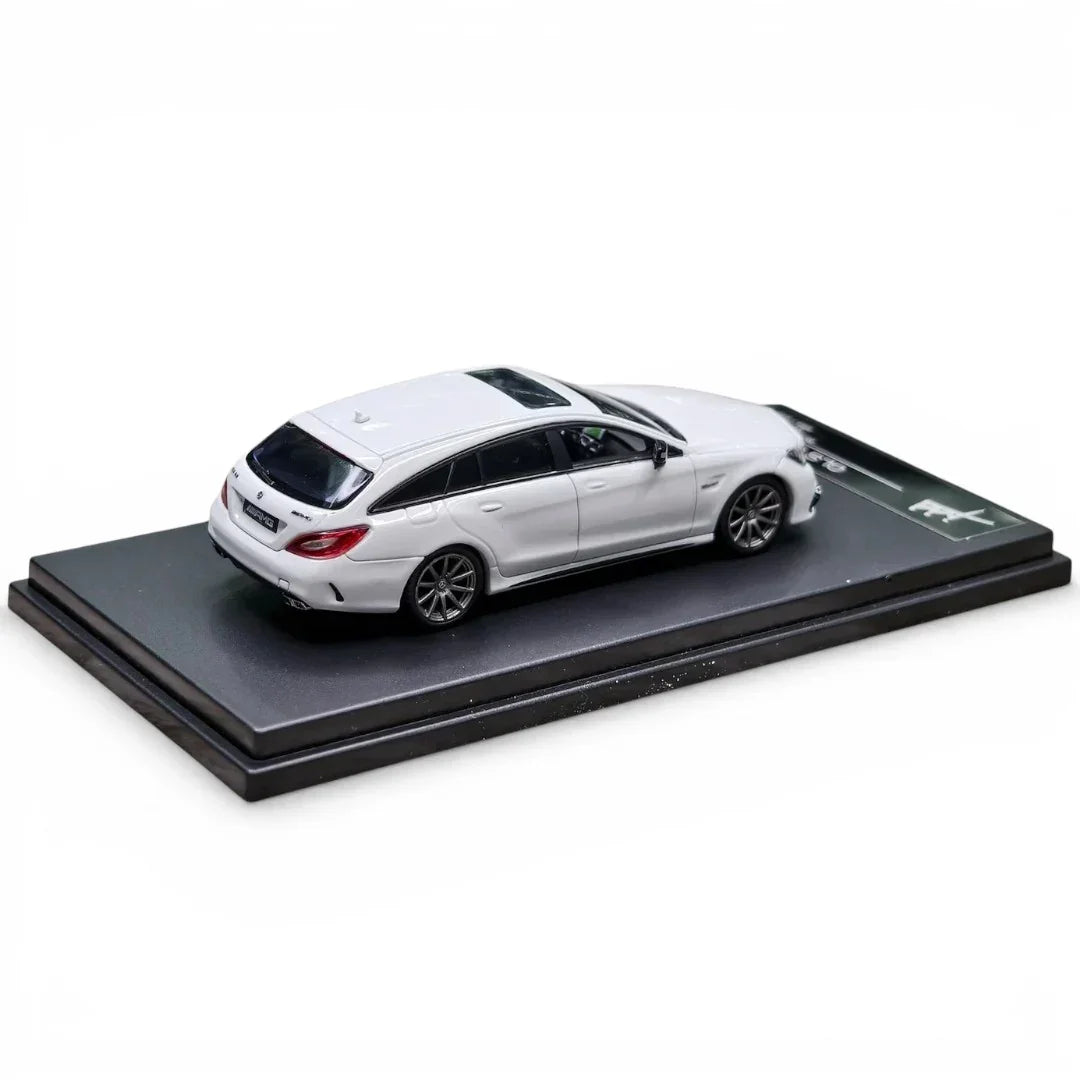 King Model 1:64 Mercedes-Benz CLS63 AMG Shooting Brake Diecast Car