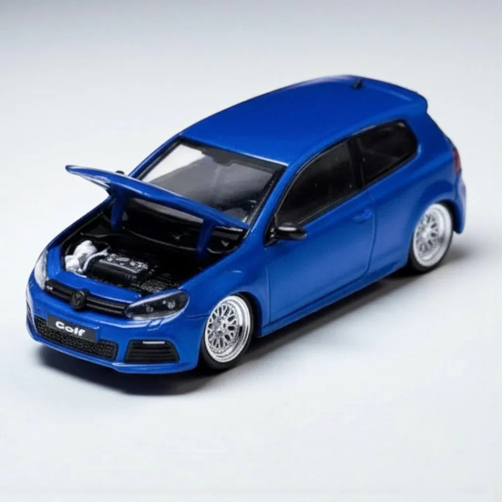 Maxwell 1:64 Golf GTI MK6 BBS  Diecast Car Model
